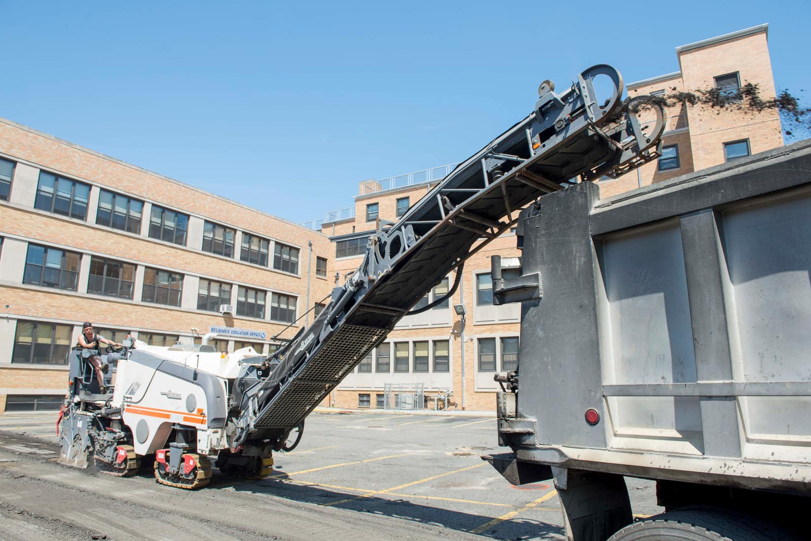 Asphalt Milling project by Bonardi Construction